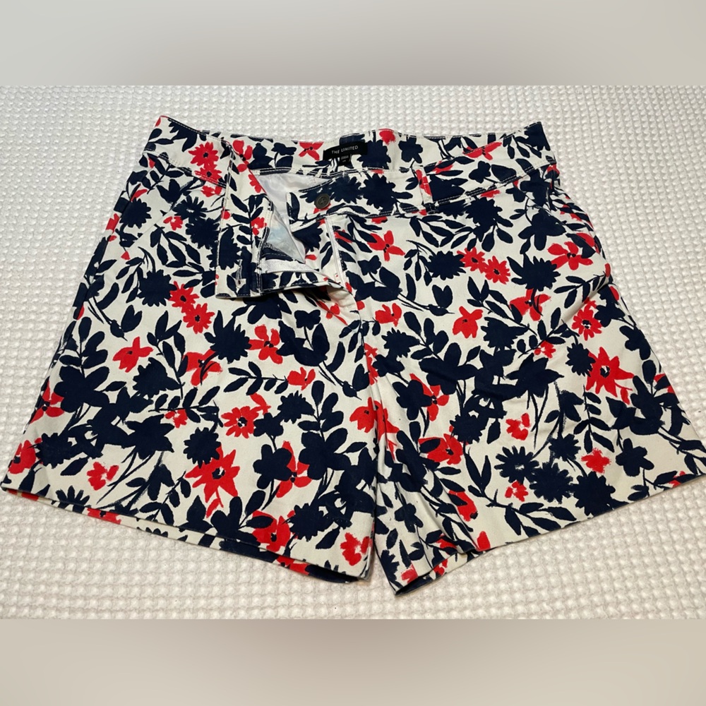 NWOT The Limited - Floral Women's Shorts